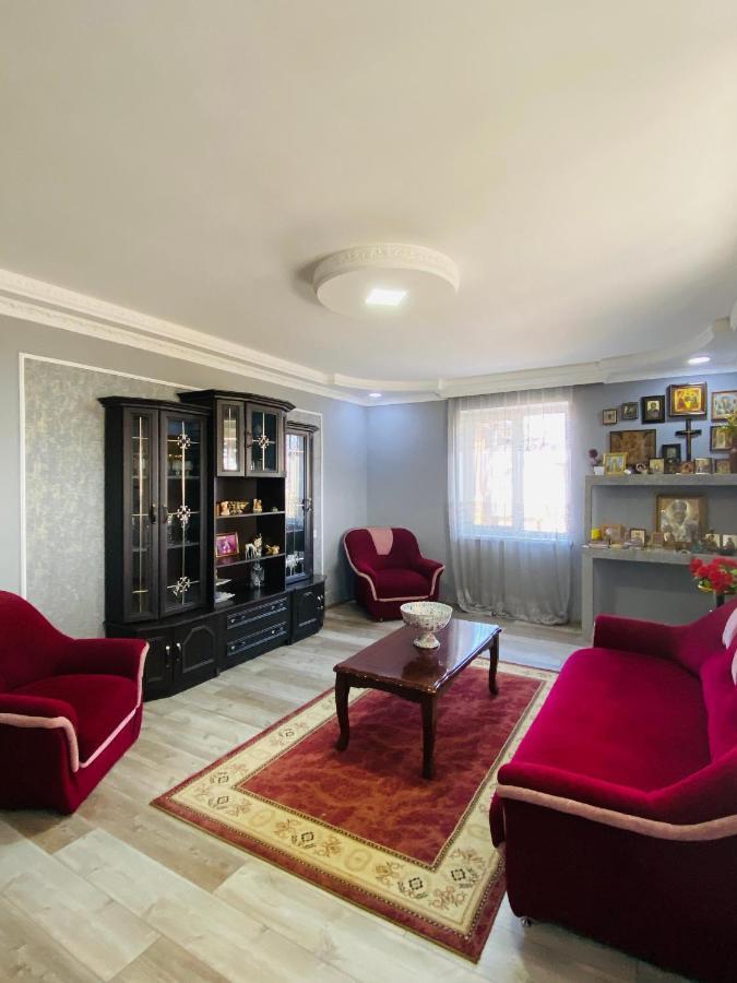 Mamuka'S Guesthouse Udabno Bagian luar foto