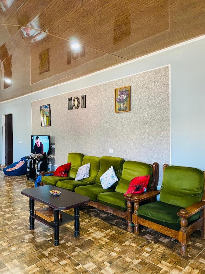 Mamuka'S Guesthouse Udabno Bagian luar foto