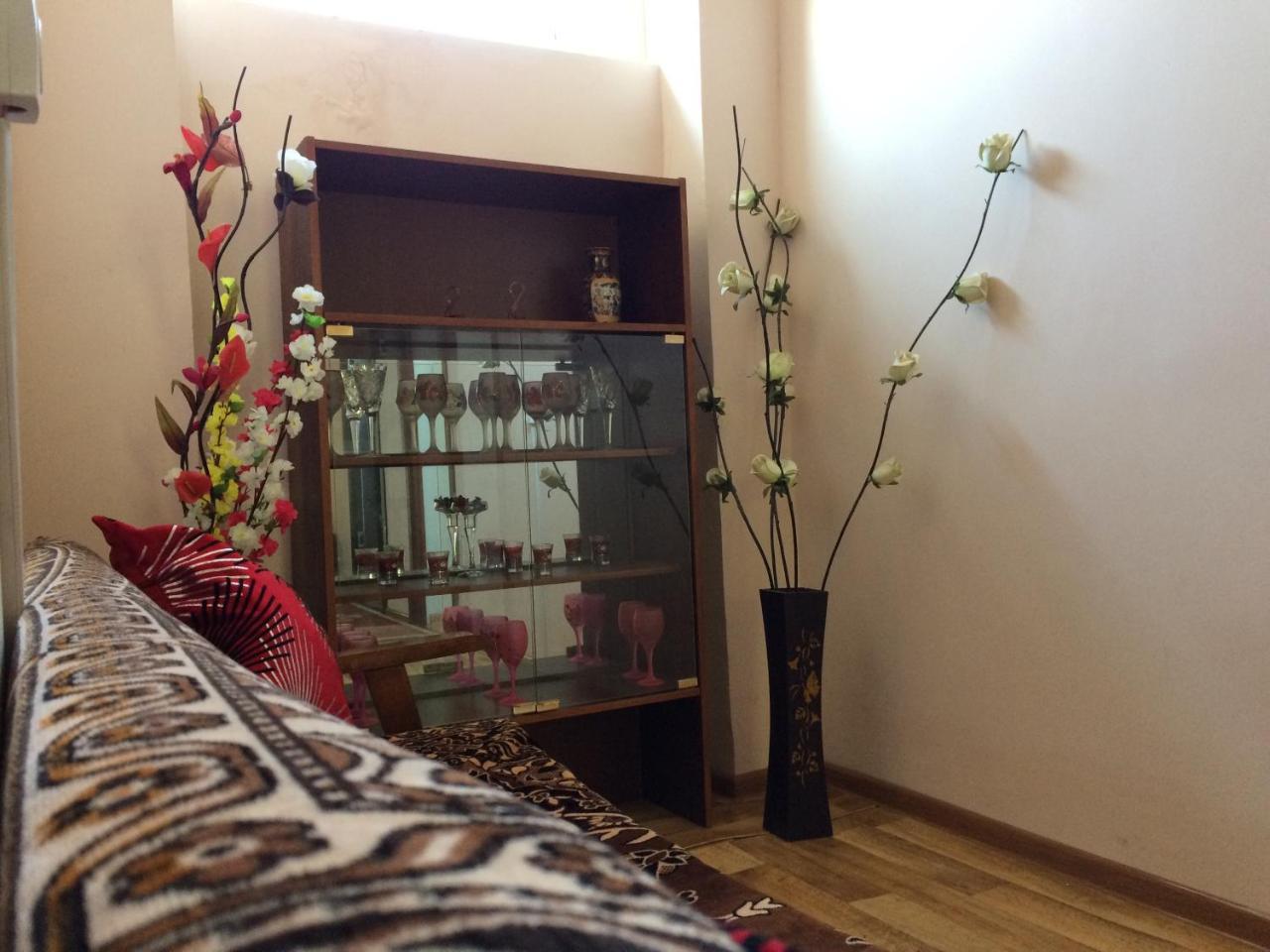 Mamuka'S Guesthouse Udabno Bagian luar foto